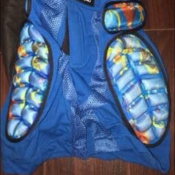 Children’s Snow board protection shorts - Picture 2 of 3